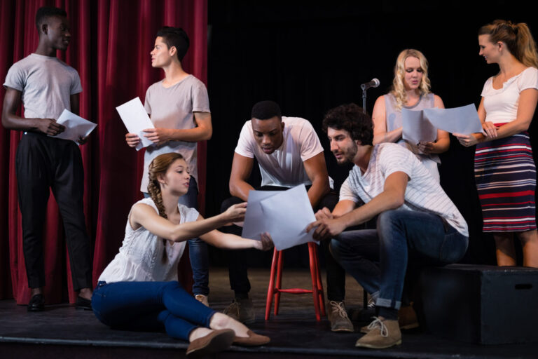 Une journée théâtre pour libérer la parole